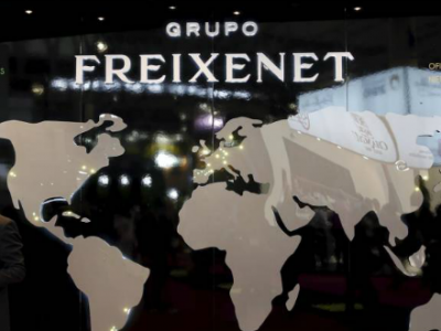 La nueva dirección lava la cara a Freixenet para mejorar las ofertas de los inversores