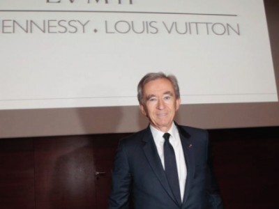 La familia Arnault pagará 12.150 millones para alcanzar el 100% de Christian Dior